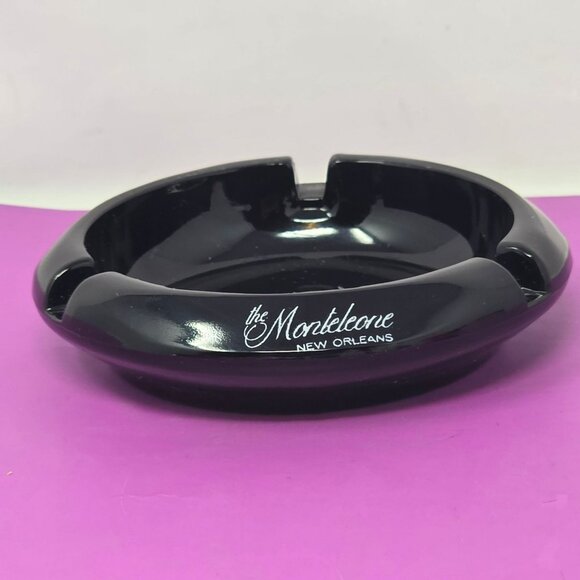 Unbranded Other - Vintage/Retro The Monteleone New Orleans Black‎ Glass Ashtray 4 Cigar Holder